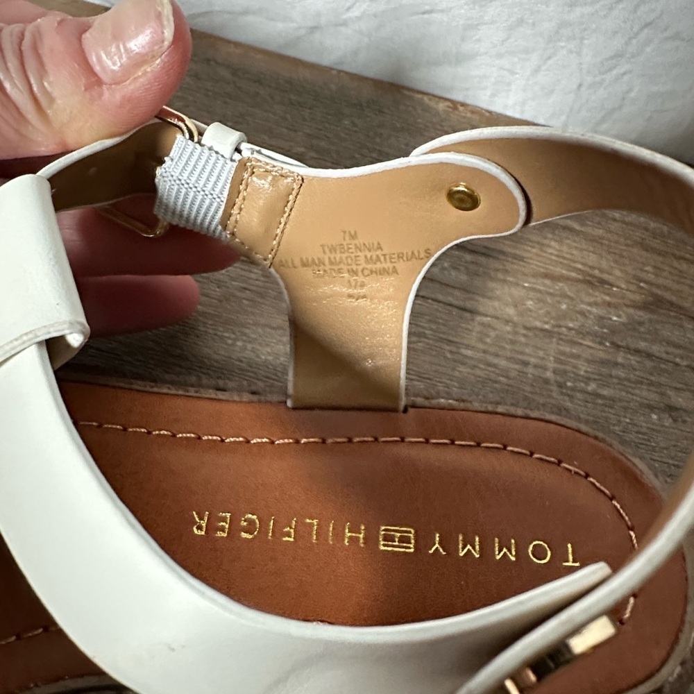 Tommy Hilfiger White and Tan Sandals - Picture 2 of 4